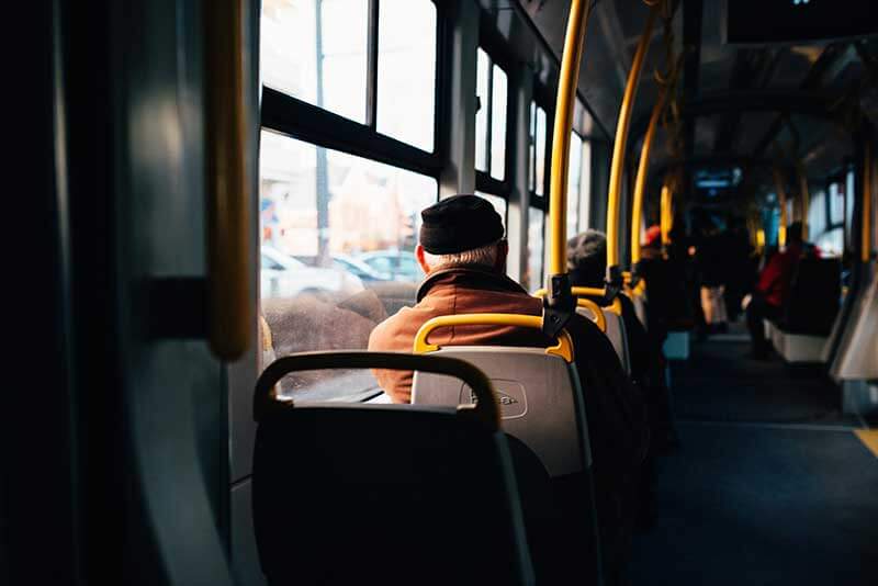 accidentes de autobús en california
