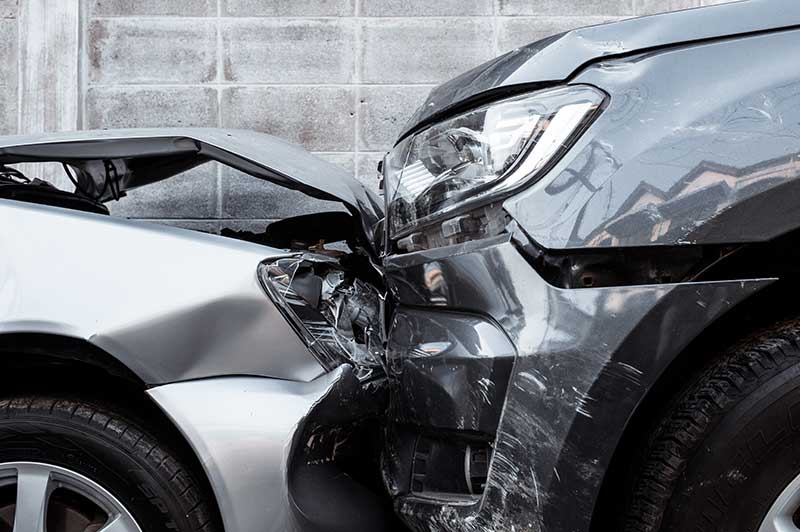 accidente de choque frontal en los ángeles
