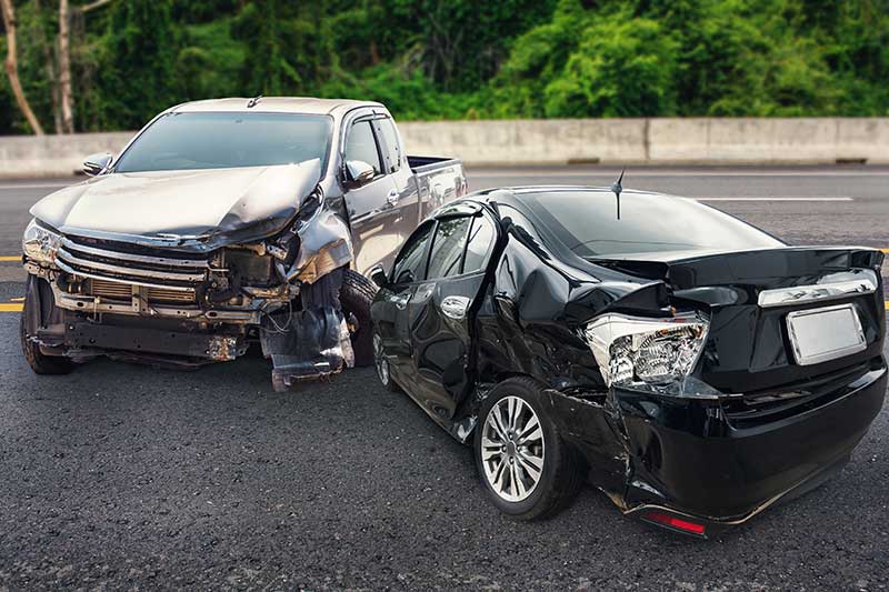 colisión entre dos carros