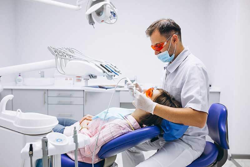 negligencia de un dentista en los ángeles